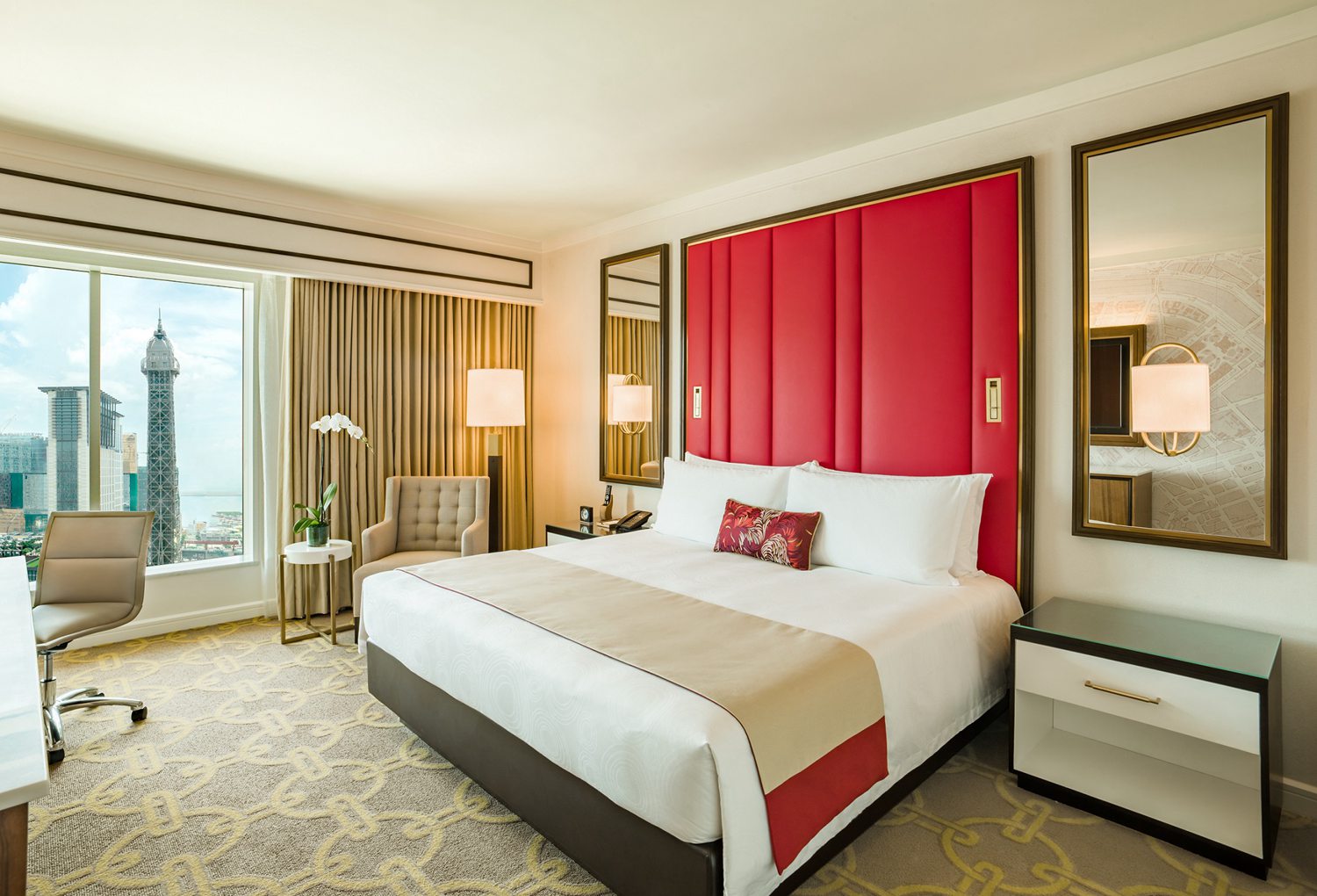 PARISIAN HOTEL EIFFEL TOWER ROOM - Gallery